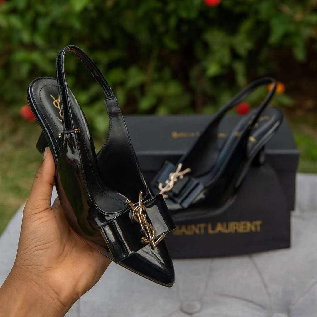 Elegant Black Kitten Heel Shoes For Women